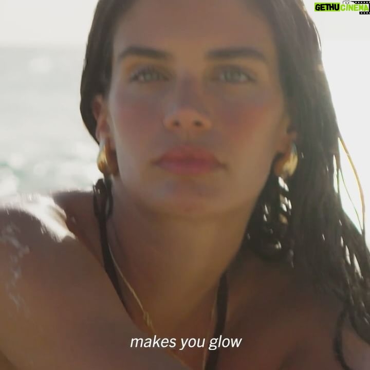 Sara Sampaio Instagram - So thrilled to be a part of the new #ownyourglow campaign for @hunkemoller . I always feel my best at the beach near the ocean with sand all over. 🐚 so it just felt like being back in my natural habitat 🥹 #ownyourglow #hunkemöller