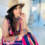 Saru Maini Instagram – Jewellery @teejhindia @fireflies_mediaworks