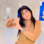 Saru Maini Instagram - Awesome song👌 Dj baajan de 🎵💃#sarumaini #instareels #fyp #ootd #dancereels
