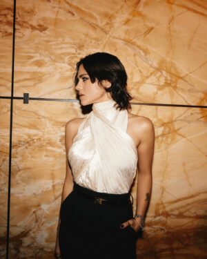 Sasha Calle Instagram - merci @ysl @anthonyvaccarello. beautiful show. abrazos x