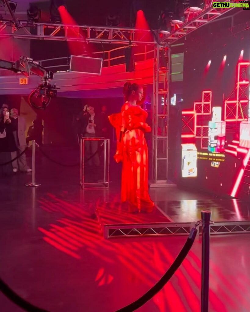 Sasha Colby Instagram - Had so much fun at the #DragRace Premiere Extravaganza last night, presented by @viivhealthcare Season 16 premieres tonight on @mtv ✨ #ad Glam @prestonmakeup Gown @ethan.m.cross