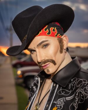 Sasha Velour Instagram - The return of my drag-king alter ego “Alexander Velvet”! Inspired by my favorite kings, I got dressed up in head-to-toe plastic for this biker/cowboy/Tom of Finland fantasy. 

Look @caseyyalater 
Embroidery by @jimmy.makes.things 
Padding by me
Photos by @gregendries