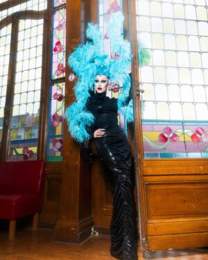 Sasha Velour Instagram - Only 5 shows left aaaaah!

We spent an amazing holiday weekend in Brussels with @_alvilda, Belgique’s reigning Queen - such a wonderful person who has been so special to me and House of Velour since the very beginning. Congratulations daughter!! And thank you and @ednasorgelsen and the rest of the Brussels scene for everything. 

Then in Lille, @Stargirlisdead brought the house down yet again with incredible video, reveals, and more. Our special guests are bringing it!!!

Tonight it’s Zürich with @tessatesticle, Genève with @moondragqueen, Barcelona with @supremmedeluxe, Madrid with @marinaforev3r, and closing out in Lisboa with @theboywiththemermaidtattoo/Lola Bunny! 

Photos by @mettieostrowski
