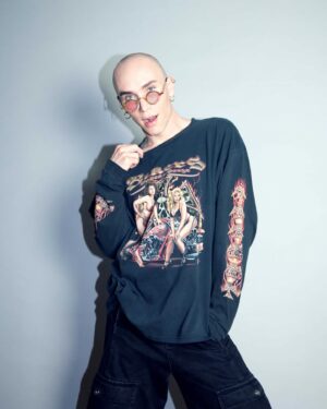 Sasha Velour Instagram - BABES ON BIKES with @thequeenpriyanka.  Photos by @vadellaphoto. Inspired by a T-shirt I found in Murfreesboro, TN during filming (swipe to last slide).

We are selling signed posters of us as the hot, highly INDECENT bikers (perfect for your garage honestly), with 100% of profits going to @nourishfoodbank, middle Tennessee’s largest direct service food bank (where our drag daughter @veronica.p679 proudly works). Only a limited number are available at @mybestjudy and on houseofvelour.com, so act now!

Season 4 of @werehere continues this Friday as we ride out to Tulsa, Oklahoma and pick up the legendary Latrice Royale for more shows! @hbo @streamonmax

Bike @spiciestmeatball 
Look @blackandwhitestriped 
Hair @wigsandgrace