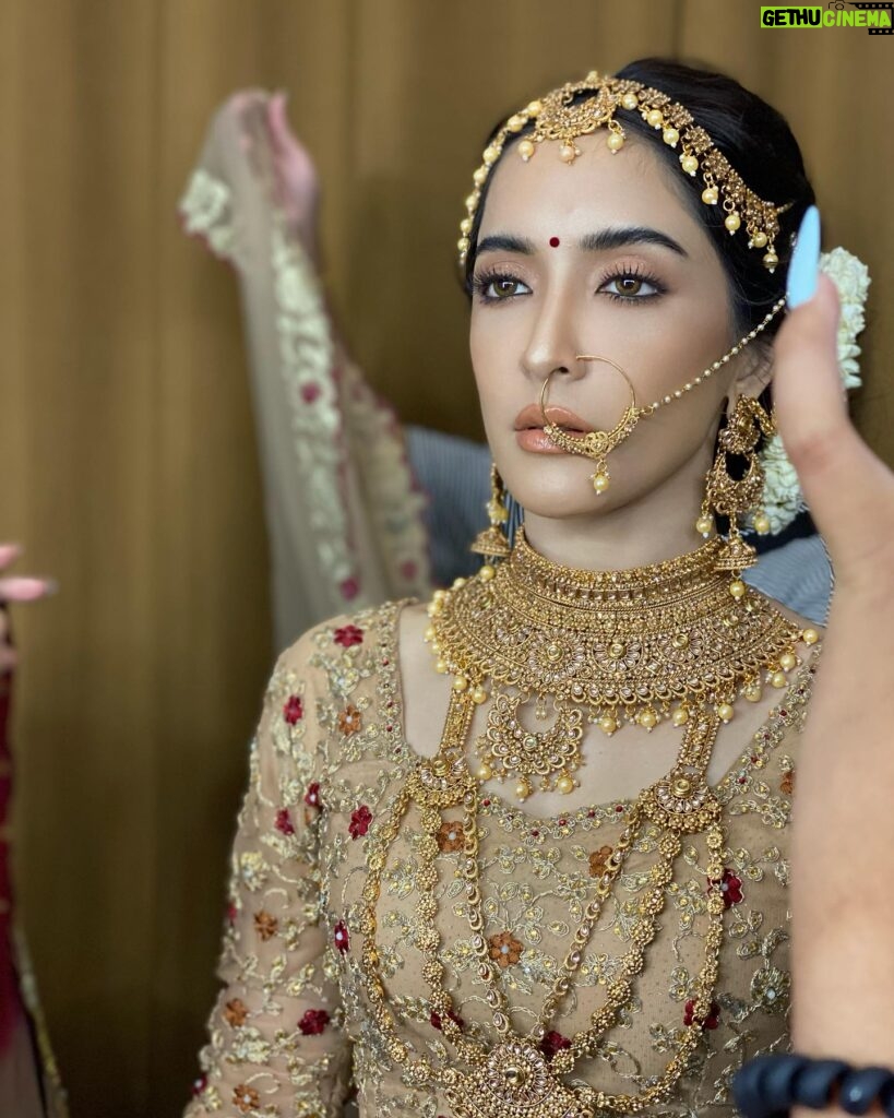 Savika Chaiyadej Instagram - ✨ makeup is art