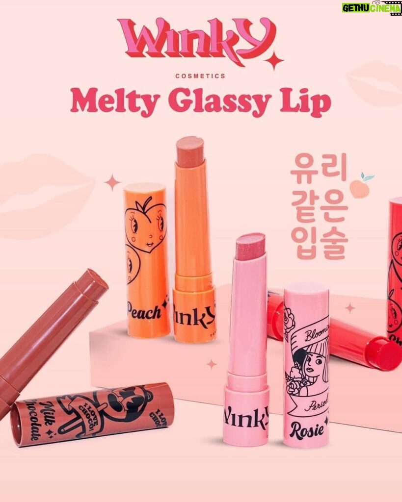 Savika Chaiyadej Instagram - 🫦Melty Glassy Lip💄✨🎉 Water bomb, high pigmented Made from Korea 🇰🇷 ลิปที่ทุกคนถามตลอดเวลา ในที่สุดน้องก็เดินทางจะถึงแล้ว อีก 2 วันเจอกันจ้า💕🎉 #pinkysavika #winkycosmetic #pinkywinky #winky #lipstick #lips #lipgloss #ลิปสติก #พิ้งกี้สาวิกา