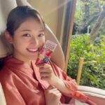 Sayuri Matsumura Instagram - 🍅 『カゴメ　トマトジュース』の広告に 出演させていただきます🍅！ 昔から美容と健康の為に飲んでいた トマトジュースのお仕事が出来るとは✨🥹 これからも飲み続けます！🍅 ３パターンの動画があるので 公式ホームページでもご覧ください♡ そして、 X(旧Twitter)では 投稿キャンペーンも行われています！ #そこはトマジュで をつけて投稿してもらえると トマトジュースが抽選で当たります🧐✨ とまとまっ！ ぜひキャンペーンに参加してくださいねぇ〜！ #トマトジュース