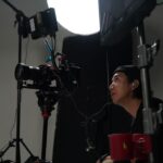 Sean Jindachot Instagram - Singha Corporation x pipatchara โฆษณาที่มาจากการสร้างแนวคิดที่ว่า หากเรามีเป้าหมายร่วมกัน เราคือ ทีมเดียวกัน เจตนาที่ทั้ง2องค์กรมีร่วมกันนั้นคือมากกว่า แค่ตัวขององค์กรนั้นคือ การเปิดโอกาสต่อๆไปให้ผู้อื่น หรือที่เราเรียกว่า ความยั่งยืนที่ไม่รู้จบ ผมของฝากโฆษณาตัวนี้ มันคือ ปฐมบทเริ่มแรกของการให้ต่อๆไปของทั้ง2 องค์กร และเป็นเกียรติอย่างมากที่ได้เป็นส่วนหนึ่งในการทำ ครีเอทโฆษณาตัวนี้ให้กับทั้ง2องค์กรครับ ก็อย่างที่บอก ”ถ้าเรามีเป้าหมายร่วมกัน เราคือ ทีมเดียวกัน“ Directed by JINDACHOT Director of Photography  by @parkin Editor by @keng_ruktiprakorn Production mad mood Photographer @2pundisc