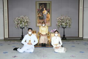 Sean Jindachot Instagram - ๘ กันยายน ๒๕๖๖ 

สมเด็จพระกนิษฐาธิราชเจ้า กรมสมเด็จพระเทพรัตนราชสุดาฯ สยามบรมราชกุมารี 

นับเป็นพระมหากรุณาธิคุณอย่างหาที่สุดมิได้ ด้วยเกล้าด้วยกระหม่อม 

ข้าพระพุทธเจ้า นายฌอห์ณ จินดาโชติ เเละ นางสาวภิพัชรา แก้วจินดา