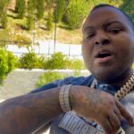 Sean Kingston Instagram - New music‼️ “Rihanna Umbrella” out now!!!! 🔥🔥🔥