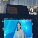 Selena Lee Instagram - 還記得拍這個畫面，大家都忍著笑。🤣 今晚大結局， 唔知有冇人明白張家妍點解會改變呢？ 2 hour Season Finale Tonight! 😊 #新聞女王 #seasonFinale #新聞女王張家妍 #queenofNews