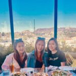 Selena Lee Instagram - 健康膚色。❤️ In Asia, most people are obsessed with having fair porcelain coloured skinned. I actually love it when people are tanned!! It’s summer!!!! ☀️ @chomandylee @iveetam #selenalee #李施嬅 #LAFun
