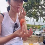 Selena Lee Instagram - #CheatMeal Day 好肥fatssssss… 不過間中都要放肆一下，獎勵一下自己。🐷 I totally needed this Cheat Meal! So very delicious!! #selenalee #cheatmeals #hawaiiangarlicshrimprice #foodtruck #李施嬅 #放肆的一餐 #夏威夷 #推介美食