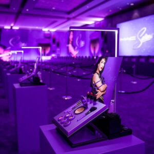 Selena Quintanilla Instagram - Happy 5th Anniversary to #MACSelena! This global launch broke a record for the largest Limited Edition collection sold for MAC Cosmetics. 💜