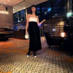 Selin Şekerci Instagram - Hoşçakal Berlin bizi çok mutlu ettiniz🥂💜 Full look : @miumiu Styled by: @hakanbahar0 🌹 @orchestracontent 📸: @buketakbaba @lappartistanbul 💜🥂