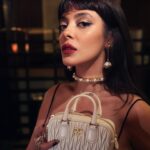 Selin Şekerci Instagram - Hoşçakal Berlin bizi çok mutlu ettiniz🥂💜 Full look : @miumiu Styled by: @hakanbahar0 🌹 @orchestracontent 📸: @buketakbaba @lappartistanbul 💜🥂
