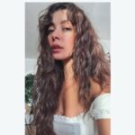 Selin Şekerci Instagram - Ay story atamıcam şimdi üşendim.