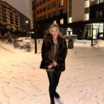 Sera Kutlubey Instagram - Lucky , wild and freezing ❄️ tatili bitirme postudur🤭 #ad