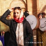 Shabnam Gholikhani Instagram - مستند "آوای دوست" به بررسی تاریخچه ساخت دف و دف نوازی این میراث ناملموس کشورمان میپردازد، فیلمبرداری آن به تازگی به پایان رسید و تدوین آن به زودی آغاز میشود. فیلمبرداری این مستند در استان کردستان و با کمک و همراهی اساتید بزرگ دف و همچنین میراث فرهنگی استان کردستان انجام شد. نویسنده و کارگردان:شبنم قلیخانی تهیه کننده: داوود سماواتی فیلمبردار:بهمن بابازاده صدابردار: پیام علیجانی دستیار کارگردان: مجتبی قربانی عکاس:سیامک جاوید دستیار فیلمبردار مزدک مقدادی #شبنم_قلی_خانی #مستند #دف #دفنوازی #میراث_فرهنگی @siamakjavid 📸