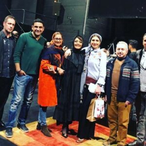 Shaghayegh Farahani Instagram - 🎭سولد آوت شدن آخرين اجراهاى نمايش «نيمه تاريك ماه» و شروع پيش فروش جديد
.
.
▪با سولدآوت شدن و فروش تمامى بليت هاى اجراهاى اخير نمايش #نيمه_تاريك_ماه، سايت تيوال براى پيش فروش روزهاى چهارشنبه، پنجشنبه و جمعه  اين هفته باز شد.
.
.
براى تهيه بليت هاى باقى مانده اجراهاى آخرهفته «نيمه تاريك ماه» به سايت تيوال مراجعه كنيد.
.
▪اثرى ديدنى از: #داود_بنى_اردلان
.
.
▪بازیگران به ترتیب حروف الفبا: #المیرا_دهقانی #بهزاد_عمرانی #هانا_کامکار #سام_کبودوند #حسين_كشفى_اصل #نیکی_مظفری #جواد_مولانیا
.
.
▪اقتباسى متفاوت از فيلم «غريبه هاى كامل»
.
. ▪عكس ها: شيرين جهان زاده-راضيه بنى اردلان @raziehbaniardalan
‏@shirin.jahanzadeh
.
.
.
‏@zollanvari_carpets
‏@kevazingo_interior
‏@davoodbaniardalan
‏@hanakamkar
‏@h_kashfiasl
‏@sam_kaboudvand
‏@elmiradehghani
‏@nikimozaffari
‏@javadmolania
‏@behzadomrani
‏@leila.jafariiii
‏@nima.mohebbi
‏@nedasorme
‏‏@Parishad.mostowfi
‏@farnoush_aba
.
.
#مد_یا_مصرفگرایی#تئاتر#تياتر#تئاترخوب_ببينيم#داوود_بنى_اردلان#نمايش#روانشناسى#تئاتربازها#تهران#ايران#تالارحافظ#تیاتریها#بازيگر#بازيگر_تياتر#فرش_دستباف_ذوالانواری#كوازينگو
‏#theatre
‏#zollanvari
‏#kevazingo_interior ‏ ‏
‏