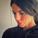 Shaila Gatta Instagram - Oggi mi sento una ragazza del coyote ugly