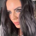 Shaila Gatta Instagram - Grazie a tutti per averci seguito ieri nella diretta di @snapofficial_ ! Il nostro successo è solo grazie alla vostra fiducia 🤍 vi aspettiamo lunedì prossimo 20:50, canale 21 Grazie al mio team fantastico: Make-up 🫦: @francescorivabridalmakeup Hair 💇🏻‍♀️: @luca25sacconi Dress 👗: @kostumn1