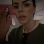 Shaila Gatta Instagram - Questa sera 20:50 canale 21 vi aspettiamo con la terza puntata di @snapofficial_ 😍✈️🤍 Nel frattempo un carosello a caso di questi giorni a Napoli