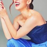 Shaina Magdayao Instagram - ✨ ⭐️Magic30 ✨ #StarMagic30 Out now. Order via https://plusx.ph