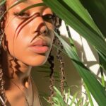 Shaina West Instagram - I thought I needed to rush but it was never enough cos all I needed was some coconut oil. 🥥🌴