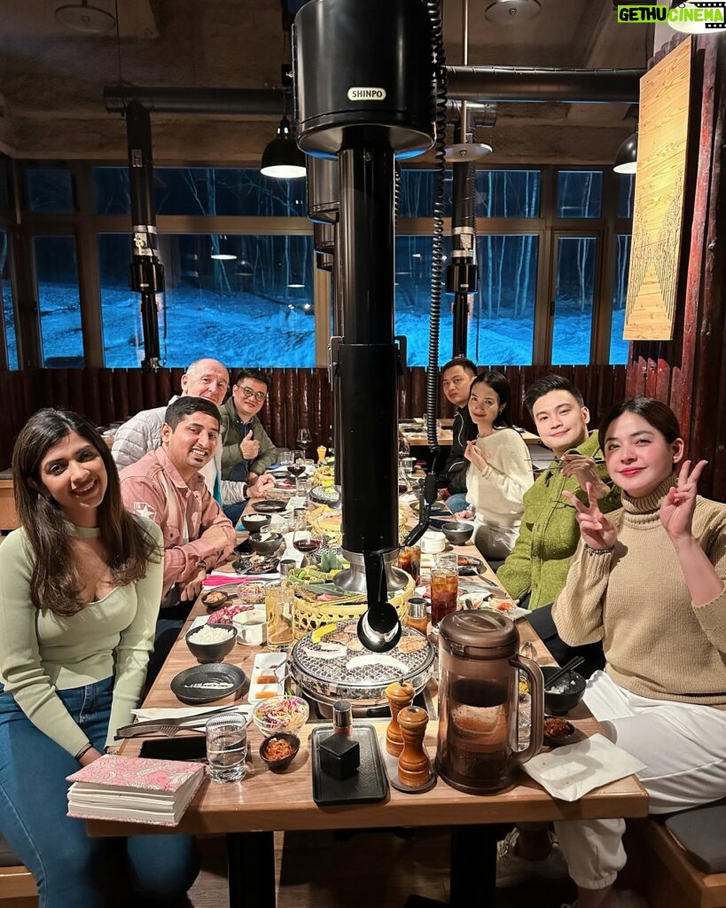 Shaira Diaz Instagram - Last night, for our final dinner in Kiroro, we indulged in yakiniku at Kaen. The premium beef baskets and crabs were so delicious, especially the Wagyu beef—it practically melted in our mouths! 🤤 Experiencing this culinary delight in Japan was truly delightful. A huge thank you to Papa @bruno_courbet for arranging it! ❤️ Then, we relaxed at the bar with a few drinks and enjoyed the Trivia night organized by the Club Med staff. It was a charming evening spent with wonderful people indeed. ✨ @clubmedkiroro @clubmed