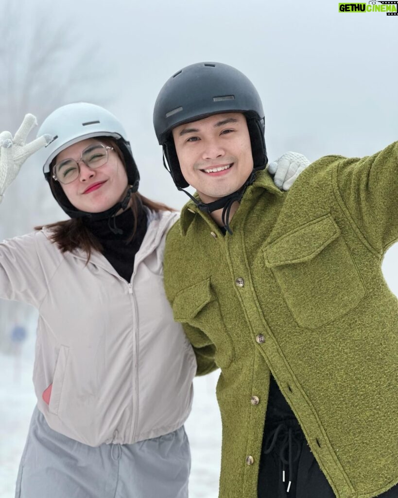 Shaira Diaz Instagram - Carving memories into the mountainside! ⛷️❄️🥶 @clubmedkiroro @clubmed #clubmed #clubmedkiroro #hokkaido #japan