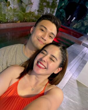 Shaira Diaz Instagram - Thanks everyone for the birthday wishes! 🥳

Also, a special shoutout to @arabellavillas for making my day even more special. 🤍