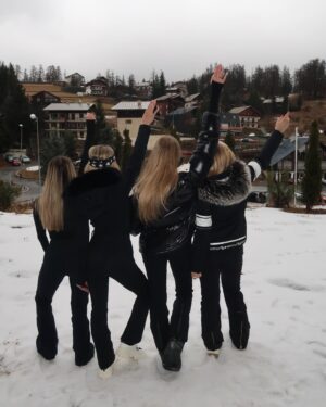 Shania Geiss Instagram - 2024