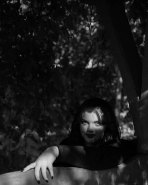Shannon Purser Instagram - 💀🖤👻