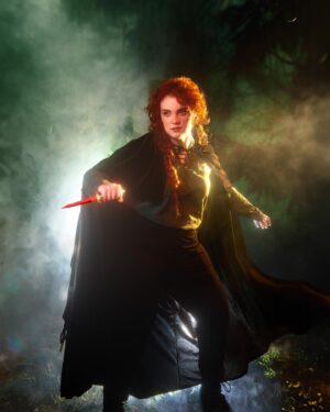 Shannon Purser Instagram - PART TWO:

🗡️Poppy and her bloodstone dagger🗡️

(I have never been in a fight but I feel like I could throw down if I had to? I am nothing if not delusional.)