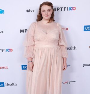 Shannon Purser Instagram - the night before the Emmys. a sweaty, but ultimately good, evening.👍🏻