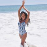 Shanola Hampton Instagram - Fun Friday vibes! I’m ready for summer beach days!! #FBF