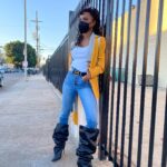 Shanola Hampton Instagram - Last day of directing episode 8! On location! This experience has changed my life, changed my purpose! I’m so filled with gratitude!! Saying the people that have surrounded me are amazing is an understatement, they are all gifts from God! Thank you @johnwellsproductions @showtime @essexirishman @isurfsmallwaves and my hero @hissrich! I love this cast and crew so much!❤️❤️