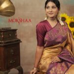 Sharanya Turadi Instagram – Aren’t we all living a vintage dream?

Journey through time where the past meets the future with Mokshaa’s Retro Futurism marvel! 

This beautiful rust gold saree, embellished with a peacock border, paired effortlessly with a chic maroon blouse, invites you to explore a fusion of vintage charm and futuristic style. 

DM to place your orders and check out the link in our bio for more ! 

#saree #indiansaree #ethnicwear #womensaree #mokshaa #sharanyaturadi #sharanyaturadi_official  #sharanya #fashion #fashionmodel