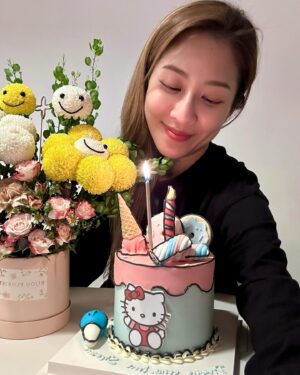 Sharon Chan Man-Chi Thumbnail - 5K Likes - Top Liked Instagram Posts and Photos