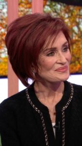 Sharon Osbourne Instagram - “They can ask me anything and I’ll answer!” 👀 @sharonosbourne says nothing is off the table in the audience Q&A part of her new one-woman stage show - just don’t bring any fruit! 😂🍎 #TheOneShow #iPlayer