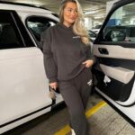 Shaughna Phillips Instagram - Back when my car worked, the good old days….. circa 4 days ago 💔 At least my trackie game strong 😜 Use SHAUGHNAWF at @whitefoxboutique checkout for 15% off site wide (excl sale and collabs) #ad #whitefoxboutique