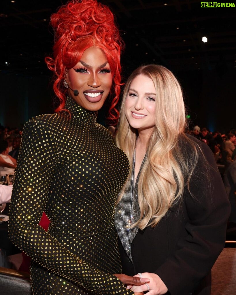 Shea Couleé Instagram - First stop, Streamy’s. Next stop, The Oscars. Had so much fun last night working the crowd at the @streamys! I’m also glad that I finally got to come clean to @meghantrainor about a dumb rumor I started six years ago when I said she stole my sandwich from craft services while filming season 9 of @rupaulsdragrace. Special thanks to @sarahjose__ at @coakleypr and the team over at @dcp for an unforgettable night! Gown by @banglondon Hair colored by @cynthialumzy & styled by @fenabarbitall