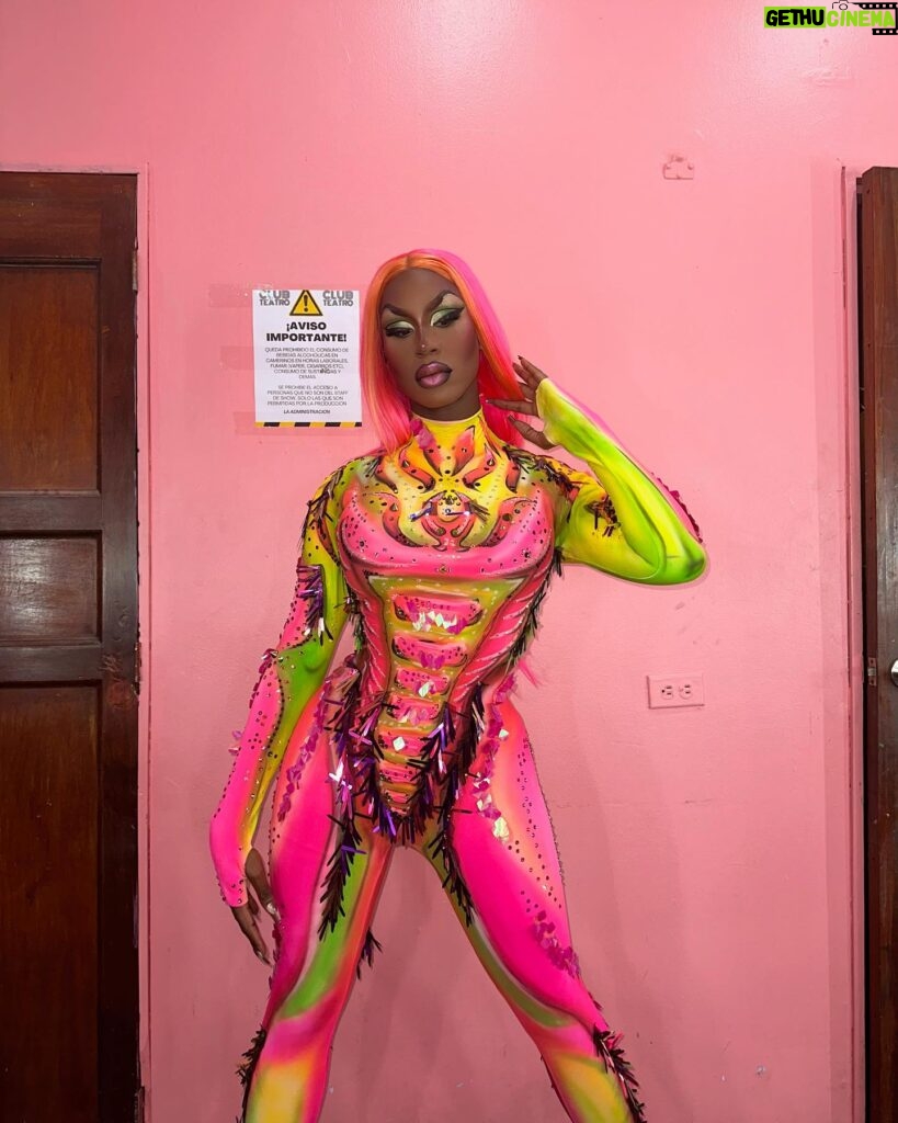 Shea Couleé Instagram - Until next time Costa Rica. Thanks for having me 💖