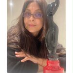 Shefali Shah Instagram - Thank you #Darlings @jasmeet_k_reen @netflix_in @redchilliesent @eternalsunshineproduction and my team @hegdechai @pallavisymons @sandhyabellarae @mondsouza2812 @imraj_gupta And most of all, thank you to each one of you for all your love and appreciation. I’m honoured and humbled!