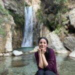 Shehnaaz Kaur Gill Instagram - nature love 🏔️