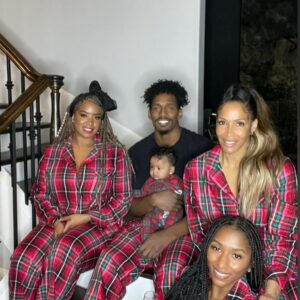 Shereé Whitfield Instagram - Some memories u have to keep close to the ❤️. Celebrating @Meccawhitfield_ first #Christmas 🎄🎅🏾 #TBT 

What are everyone’s plans for Christmas this year? 

#family #holidays #fyp #December #bless #positivevibes #Capricorn