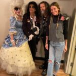 Sheri Moon Zombie Instagram – We love this dynamic duo🖤🖤 #zombieslovecooper #alicecooper #sherylcooper #robzombie #sherimoonzombie 🧟‍♀️🧟‍♂️ #freaksonparadetour2023