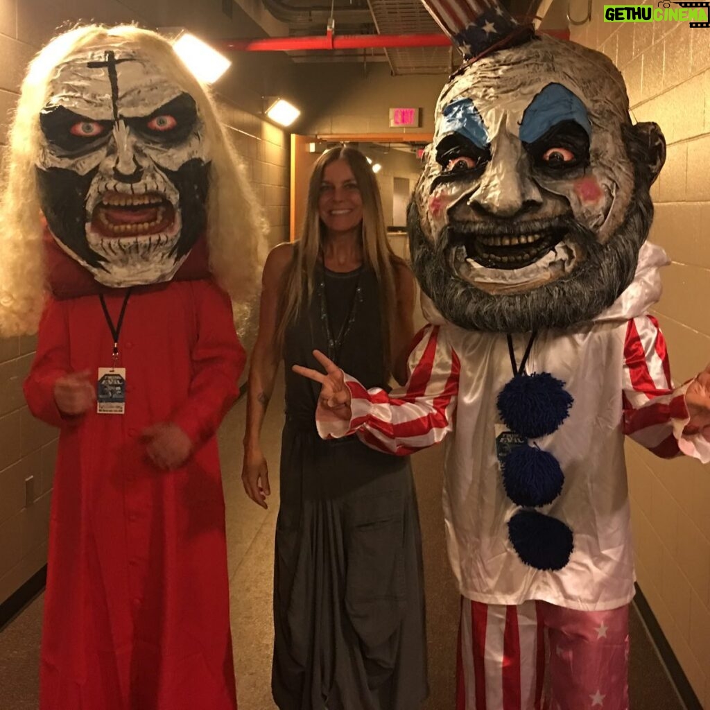 Sheri Moon Zombie Instagram - These guys...#bigheadotis #bigheadspaulding #3fromhell #devilsrejects #houseof1000corpses