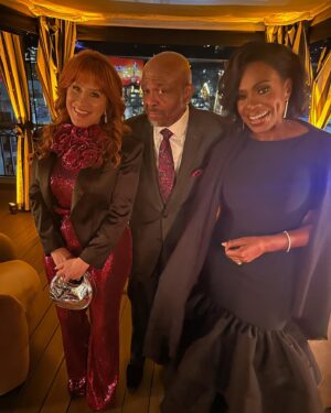 Sheryl Lee Ralph Instagram - Last night was unforgettable, just like our #Oscars nominees’ performances. Bravo! Don’t let the night end without watching @abbottelemabc tonight!